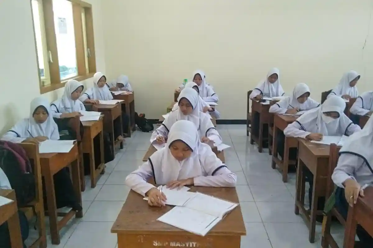 Kunci Jawaban Seni Budaya Kelas 8 Bab 7 Halaman 107
