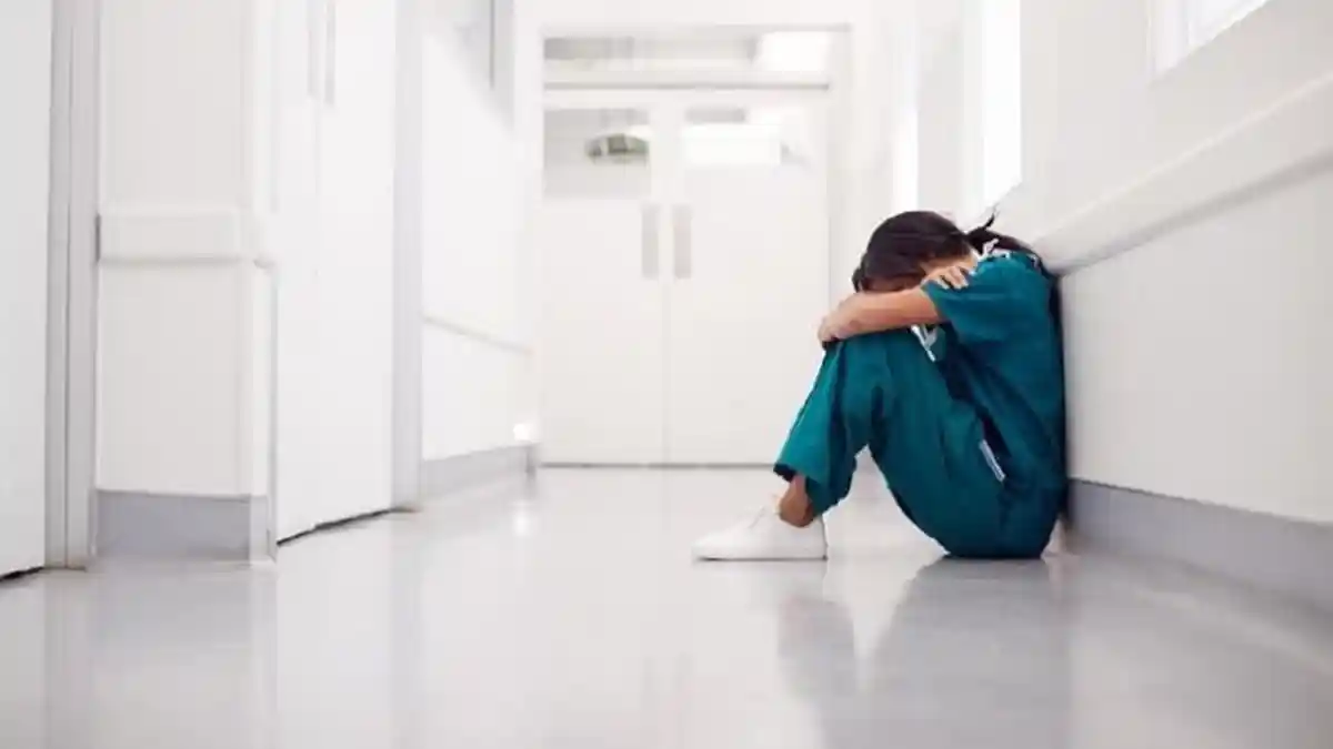 Perilaku Negatif Terhadap Perawat