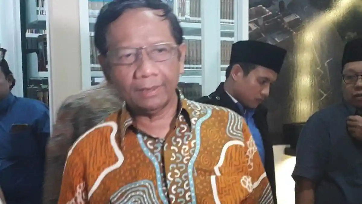 Mahfud MD Beri Kabar soal Surat Izin Perpanjangan FPI: Ada Permasalahan, Tak Bisa Dikeluarkan