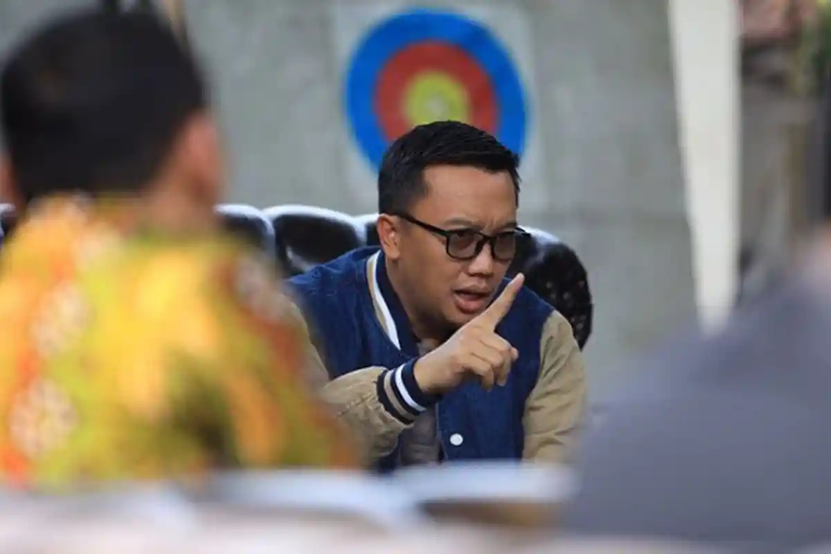 Imam Nahrawi Tersangka, Keluarga Pertanyakan Prosedur Penetapan dari KPK: Kok Beda Gitu