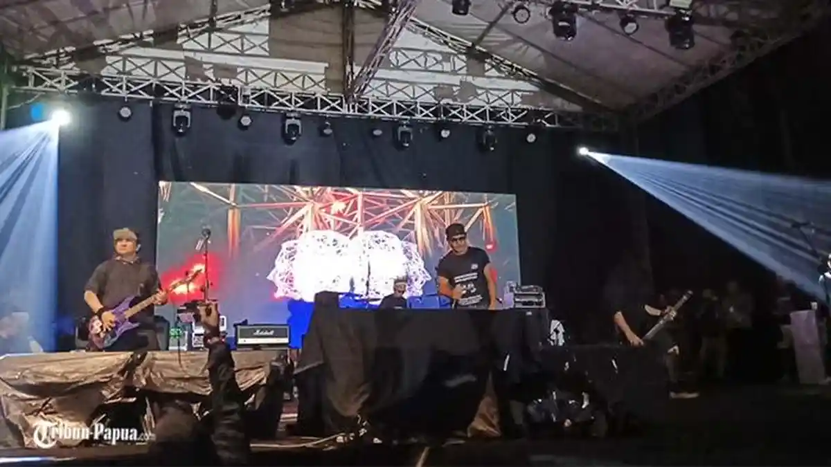 Launching Pengawasan Pilkada Mimika, Bawaslu Hadirkan Band Lawas Jamrud