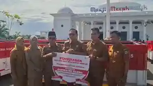 Seluma-Terima-bantuan-kontainer-sampah.jpg