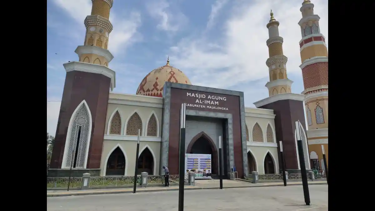 Masjid Agung Al-Imam Jadi Saksi Perkembangan Islam di Majalengka
