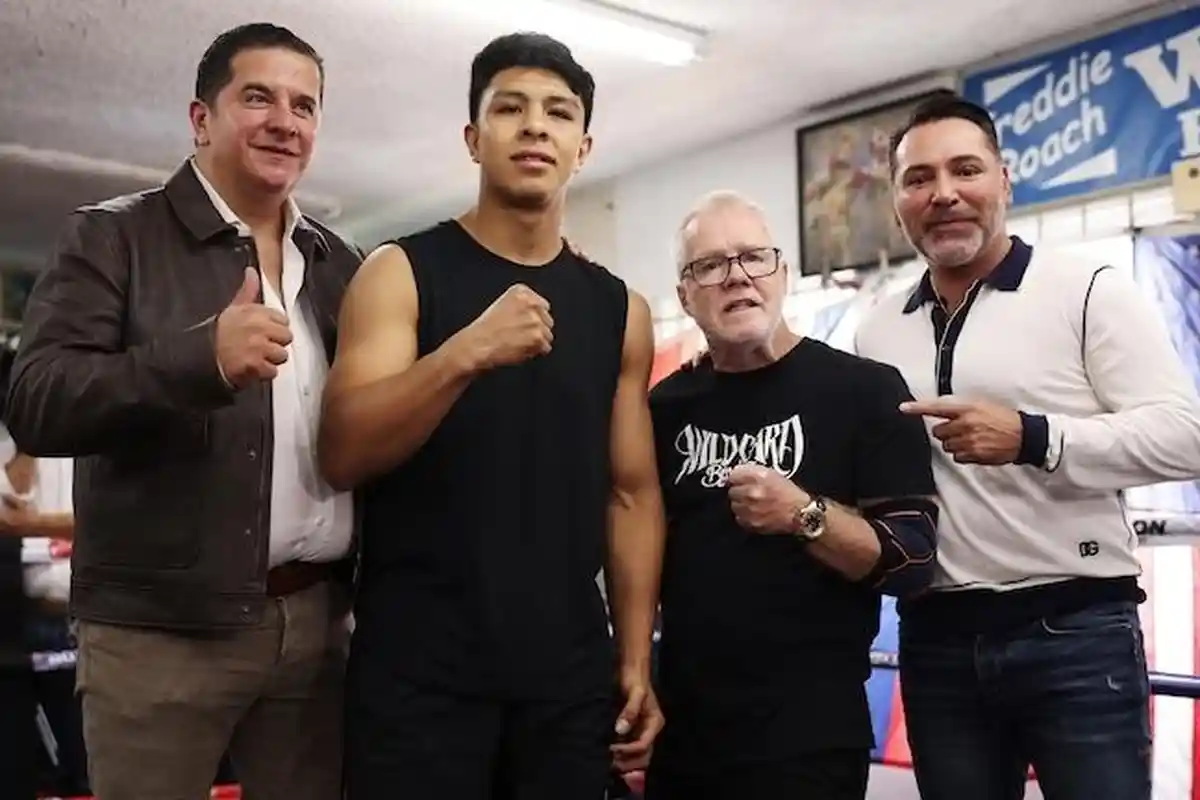 Jadwal Tinju Dunia, Oscar De La Hoya Siap Bikin Jaime Munguia-David Benavidez 'Jantungan'