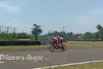 Beri Motivasi, Pemimpin Kontingen Indonesia Kunjungi Atlet Paracycling Indonesia di Sirkuit Sentul