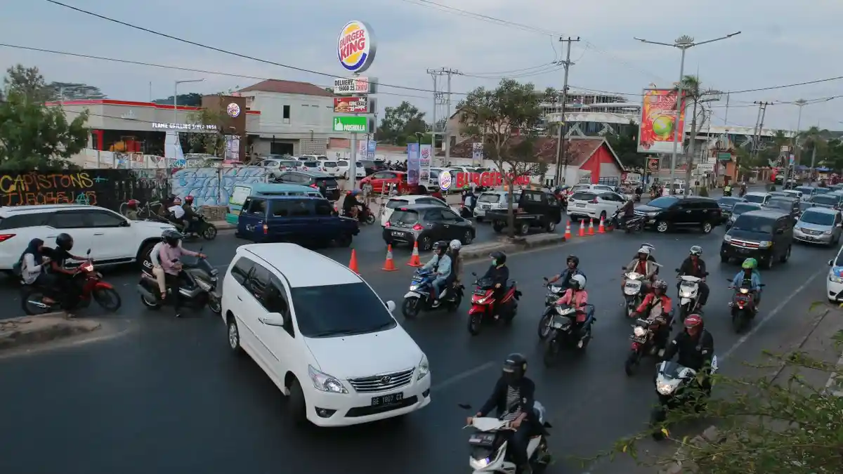 Dishub Bandar Lampung Akan Tutup U-Turn Depan Burger King, Pengendara Berputar di Sini