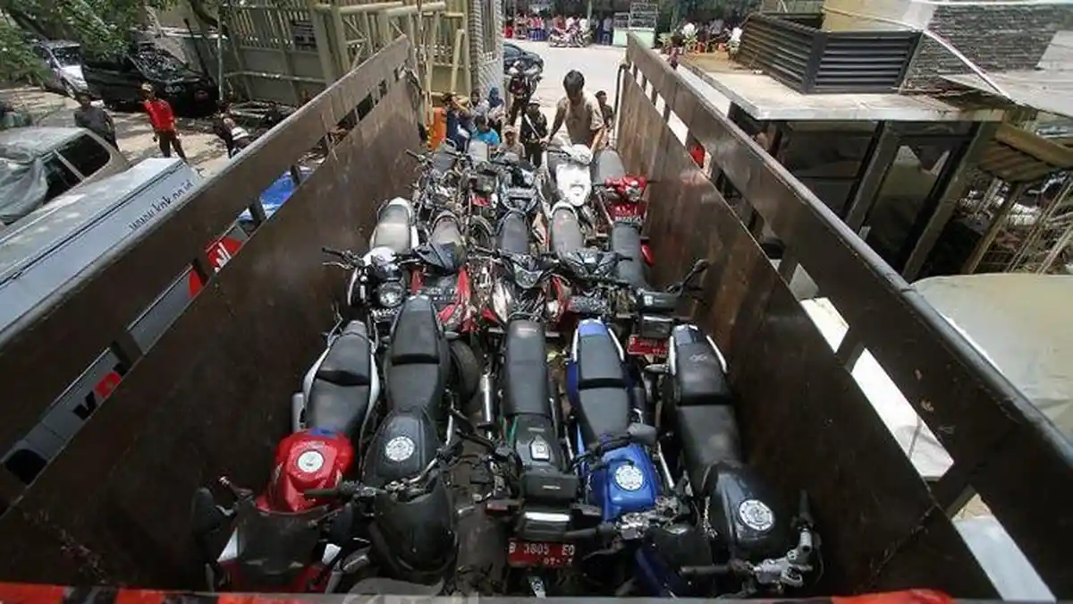 Beli Sepeda Motor Bekas? Segeralah Balik Nama, Berikut Ini Syaratnya