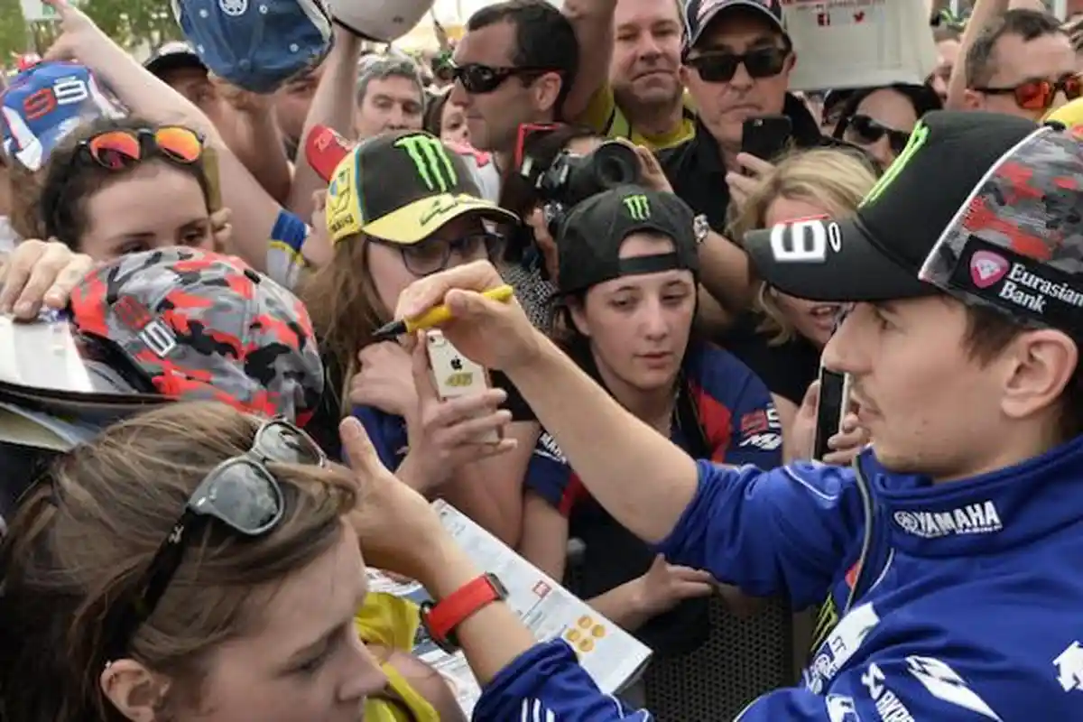 Lorenzo Tempati Pole Position, Ini Hasil Kualifikasi GP Perancis