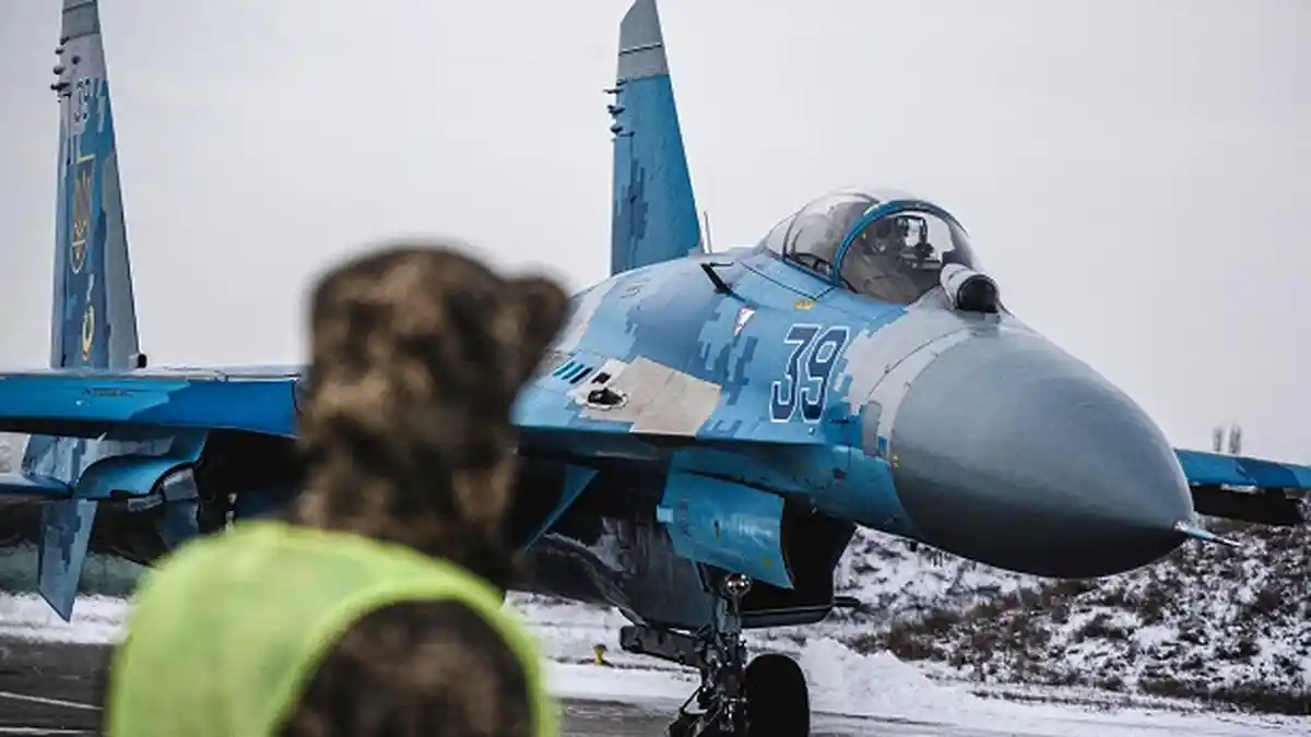 Ukraina Minta Dikirimi Paket Militer, Uni Eropa Kirim Pesawat Sukhoi?