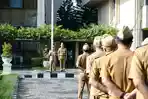 Apel-peringatan-Hari-Otonomi-Daerah-di-halaman-Kantor-Pemkot-Magelang.jpg