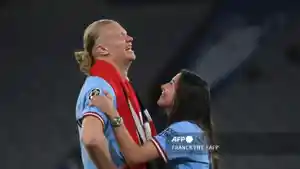 Sosok-Isabel-Johansen-Kekasih-Erling-Haaland-yang-Curi-Perhatian-Saat-Man-City-Juara-Liga-Champions.jpg