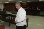 Akil Mochtar Menolak Jadi Saksi