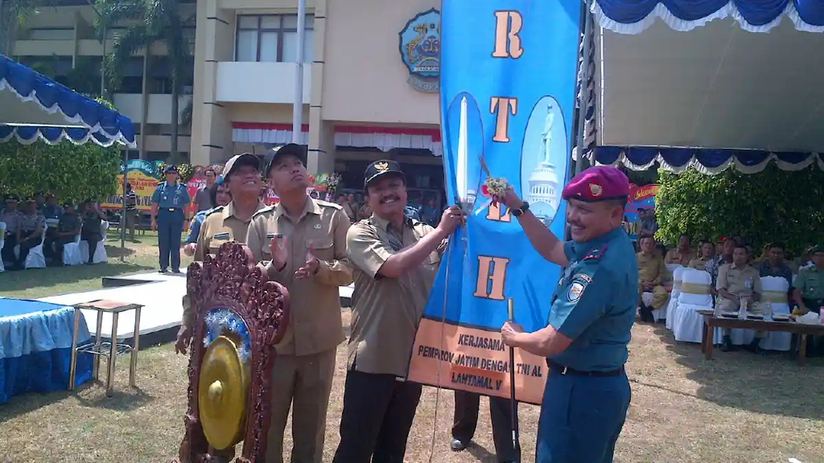 IniLah Kriteria RTLH yang Direnovasi Pemprov Jatim - TNI AL - Surya.co.id