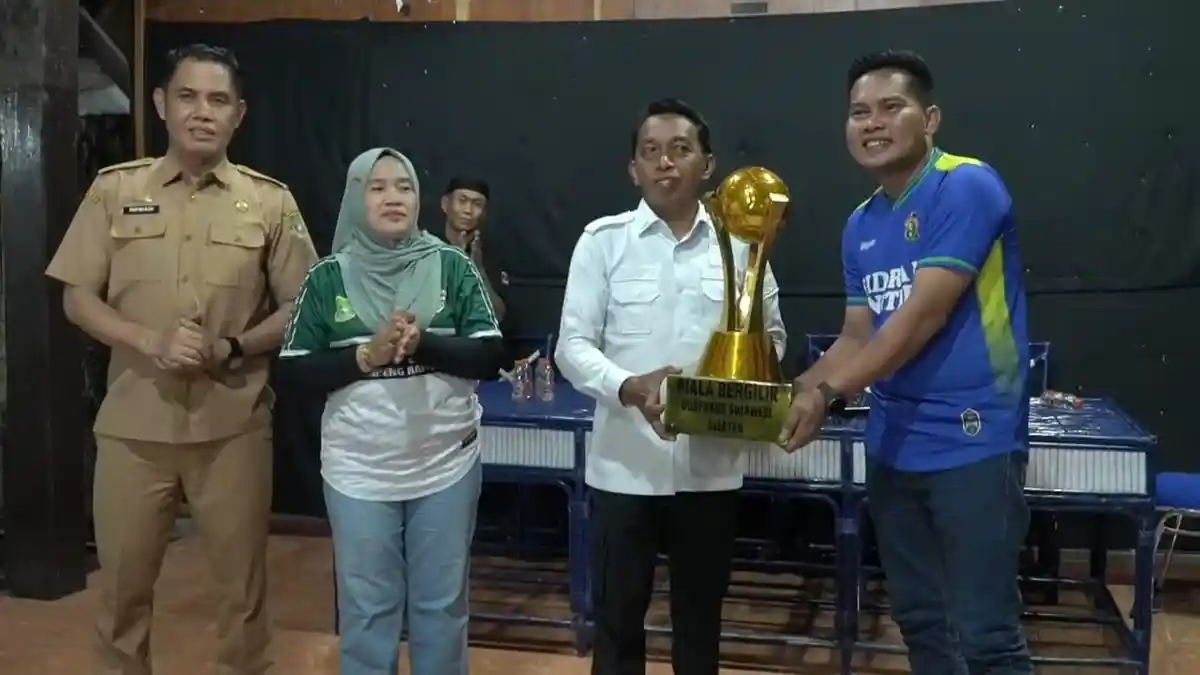 Bawa Pulang Piala Gubernur, Bupati dan Wabup Sidrap Sambut Kepulangan Laskar Ganggawa