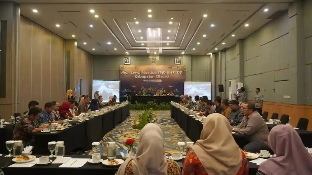 Antisipasi Harga Kebutuhan Melonjak Jelang Lebaran,  Bupati Cilacap Kumpulkan TPID