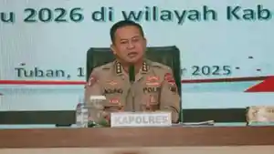 Sosok-Kombes-Agung-Setyo-Plt-Kapolres-Tuban-Gantikan-AKBP-William-Ajak-Anggota-Pulihkan-Kepercayaan.jpg