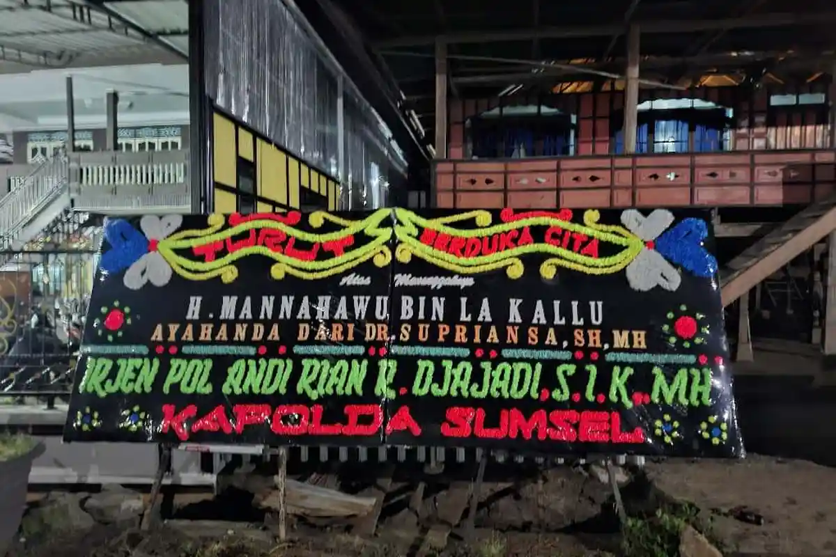 Jenderal Akpol 91, 95, Warek UMI, Menteri Kirim Karangan Bunga Wafatnya Orang Tua Supriansa