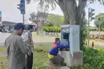 Lampu Merah Simpang 5 Rutan Mentok Padam Tersambar Petir
