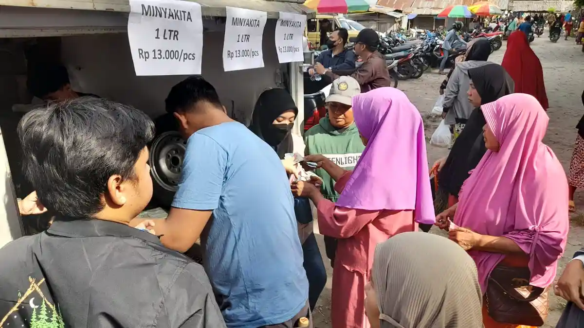 Disperindag Sigi Gandeng Bulog Gelar Operasi Stabilisasi Harga Beras dan Minyak Goreng