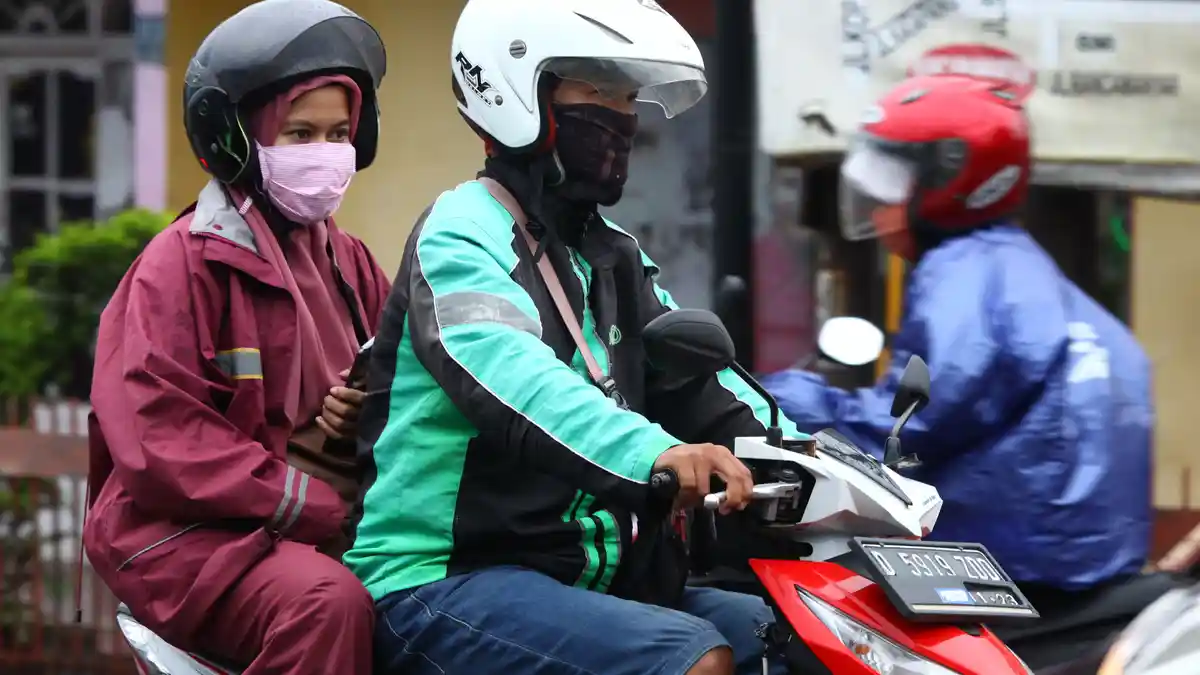 Ojol Boleh Bawa Penumpang Mulai Besok, Berikut Protokol yang Harus Dipatuhi