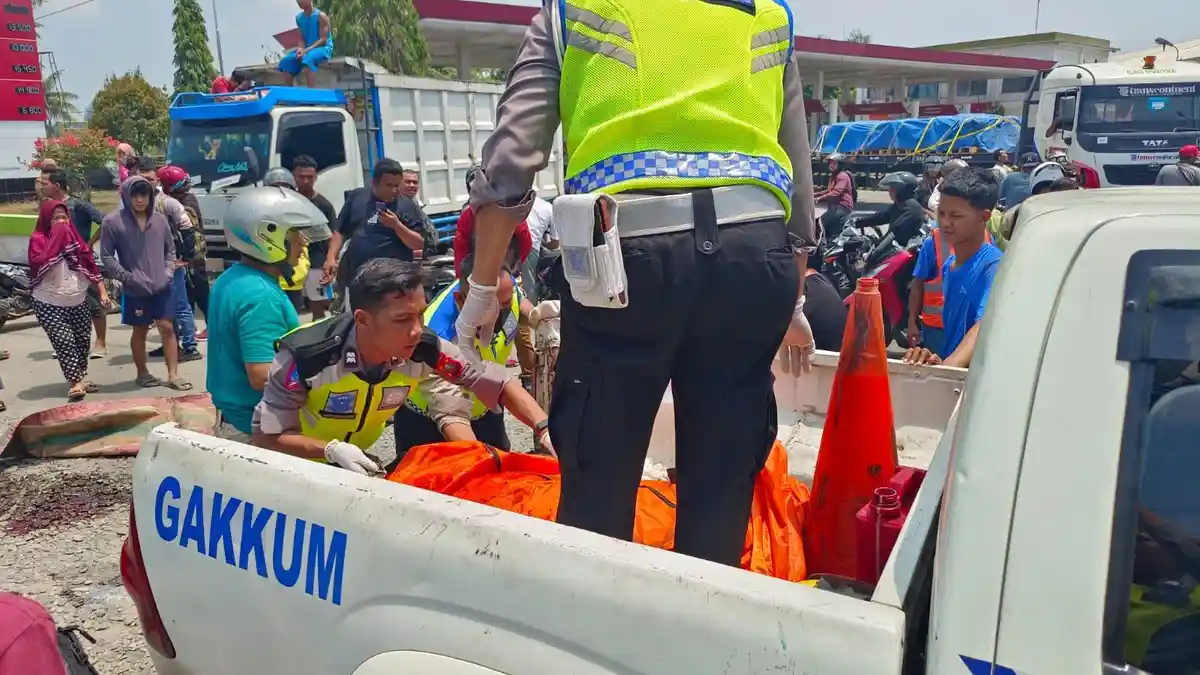 Polisi Ungkap Penyebab Kecelakaan yang Dialami Seorang Wanita Pengendara Motor di Jalinsum