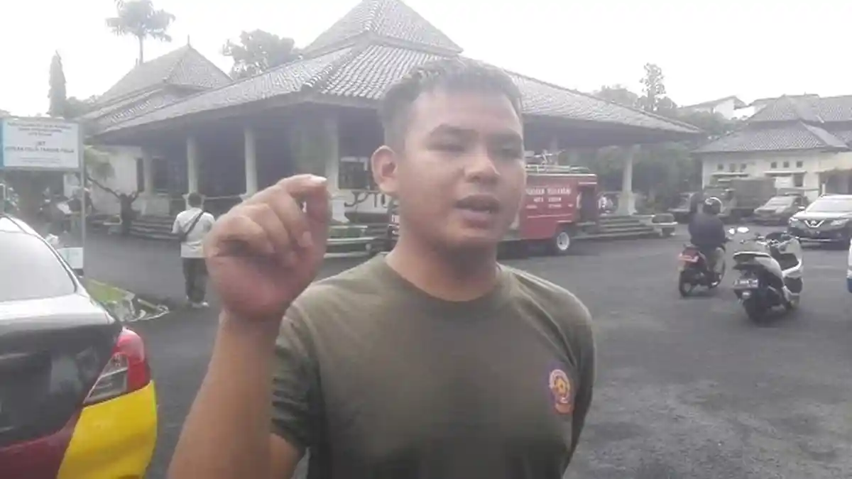 BREAKING NEWS, Pendopo Wali Kota Banjar Diduga Dibakar, Ada Orang Sempat Terlihat Meloncat