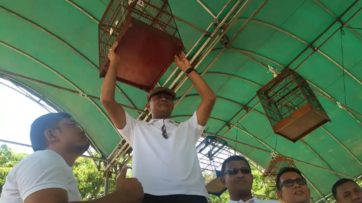 Kontes Burung Berkicau Kapolsek Banda Sakti Cup I Digelar, Peserta Termasuk dari Cirebon