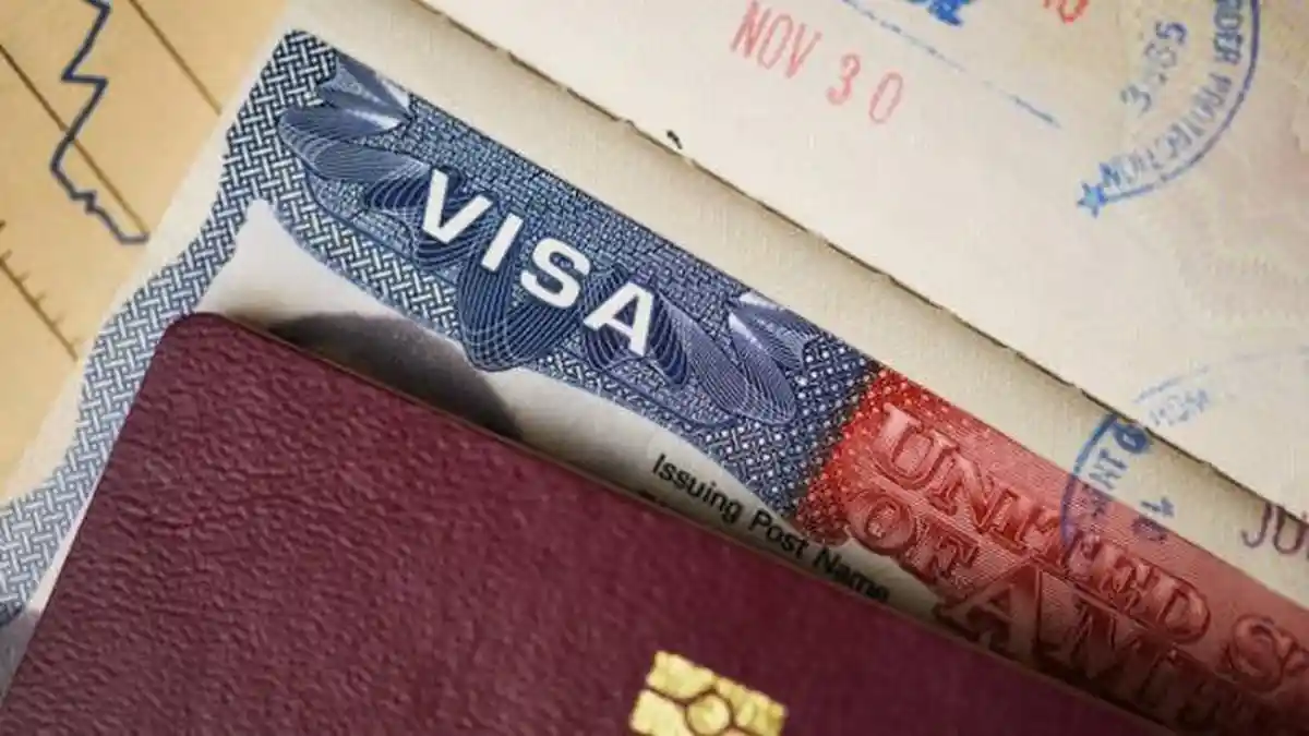 VIRAL Pencabutan Ratusan Visa Mahasiswa Asing di AS Digugat 20 Negara Bagian