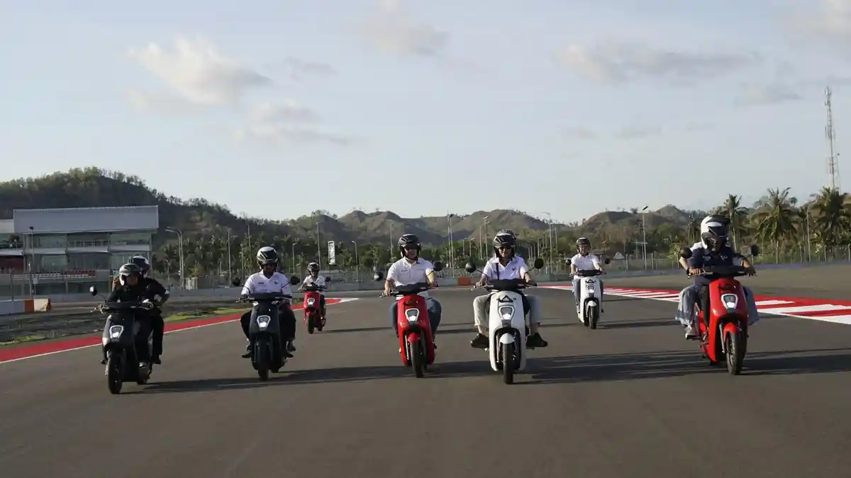 Perdana, Motor Listrik Honda EM1 e: Dukung MotoGP Mandalika