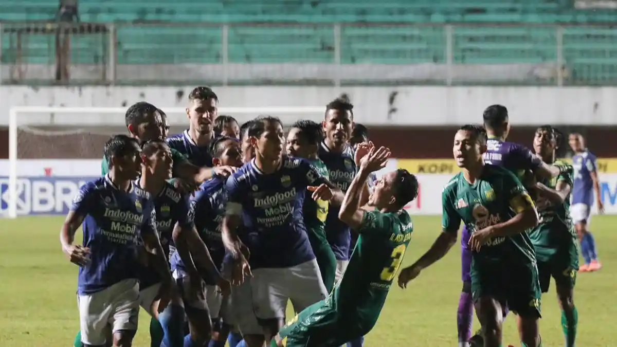 Live Streaming Indosiar Persebaya vs Persib BRI Liga 1 Malam Ini, Link di Sini!