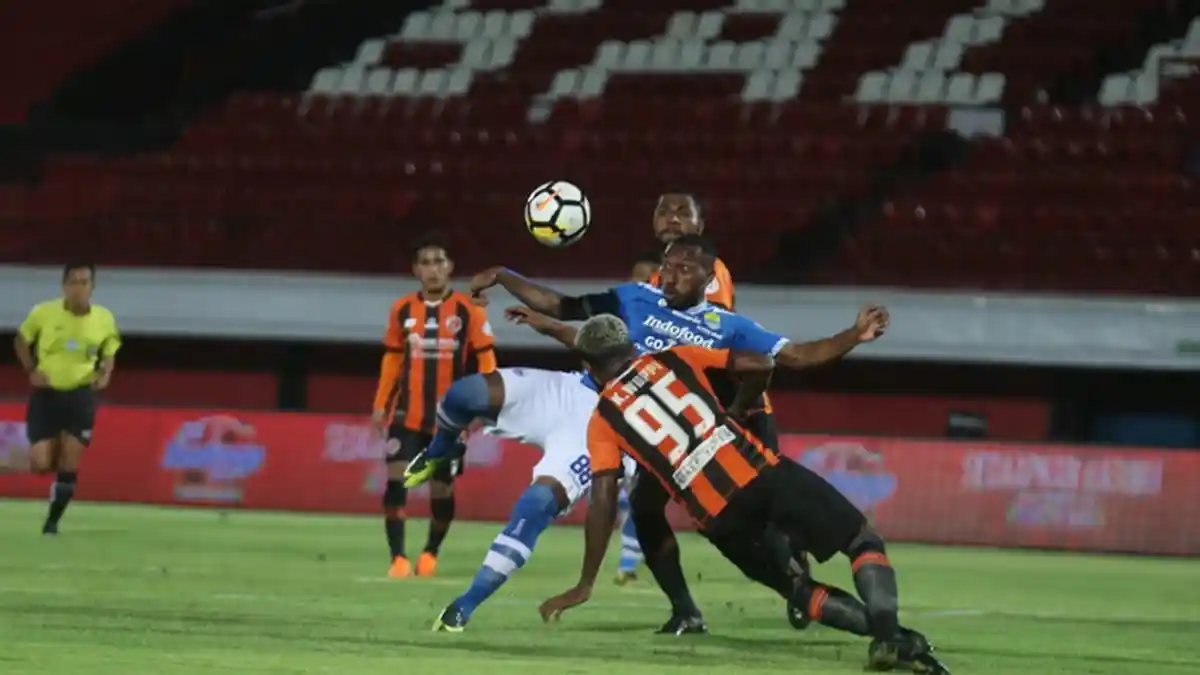 Persib Bandung dan Gol Kutukan 10 Menit Terakhir: Melempem Hadapi Tim Lemah, Tak Kuat Terusir
