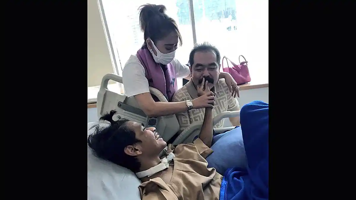 Adam Suseno Pasrah Kumis Lebatnya Dipegang David Ozora Saat Jenguk Bersama Inul Daratista