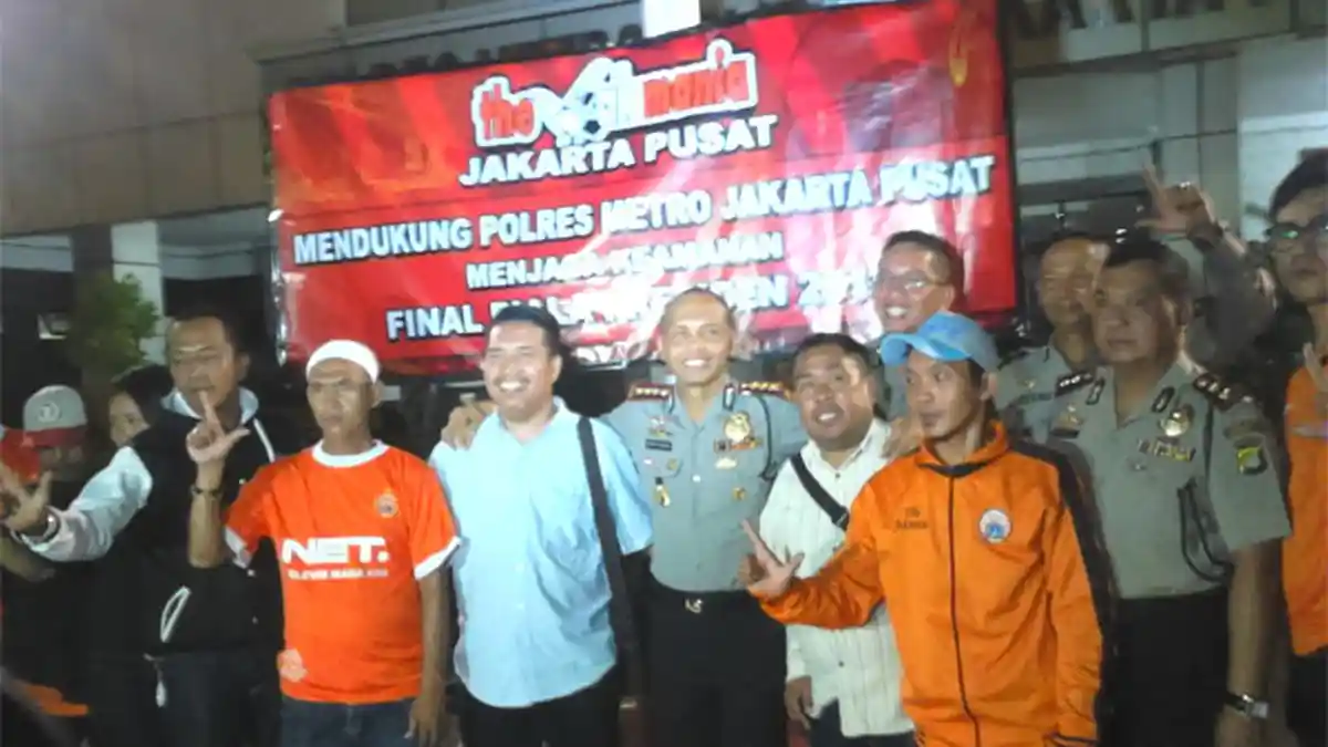 SUGBK Steril dari The Jak Mania Saat Bobotoh Dukung Persib Bandung