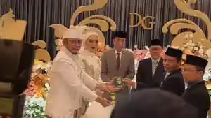 dedi-yon-nikah-lagi.jpg