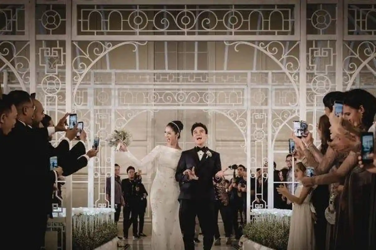 10 Potret Resepsi Pernikahan Baim Wong & Paula Verhoeven, Digelar Meriah dan Dihadiri Deretan Artis