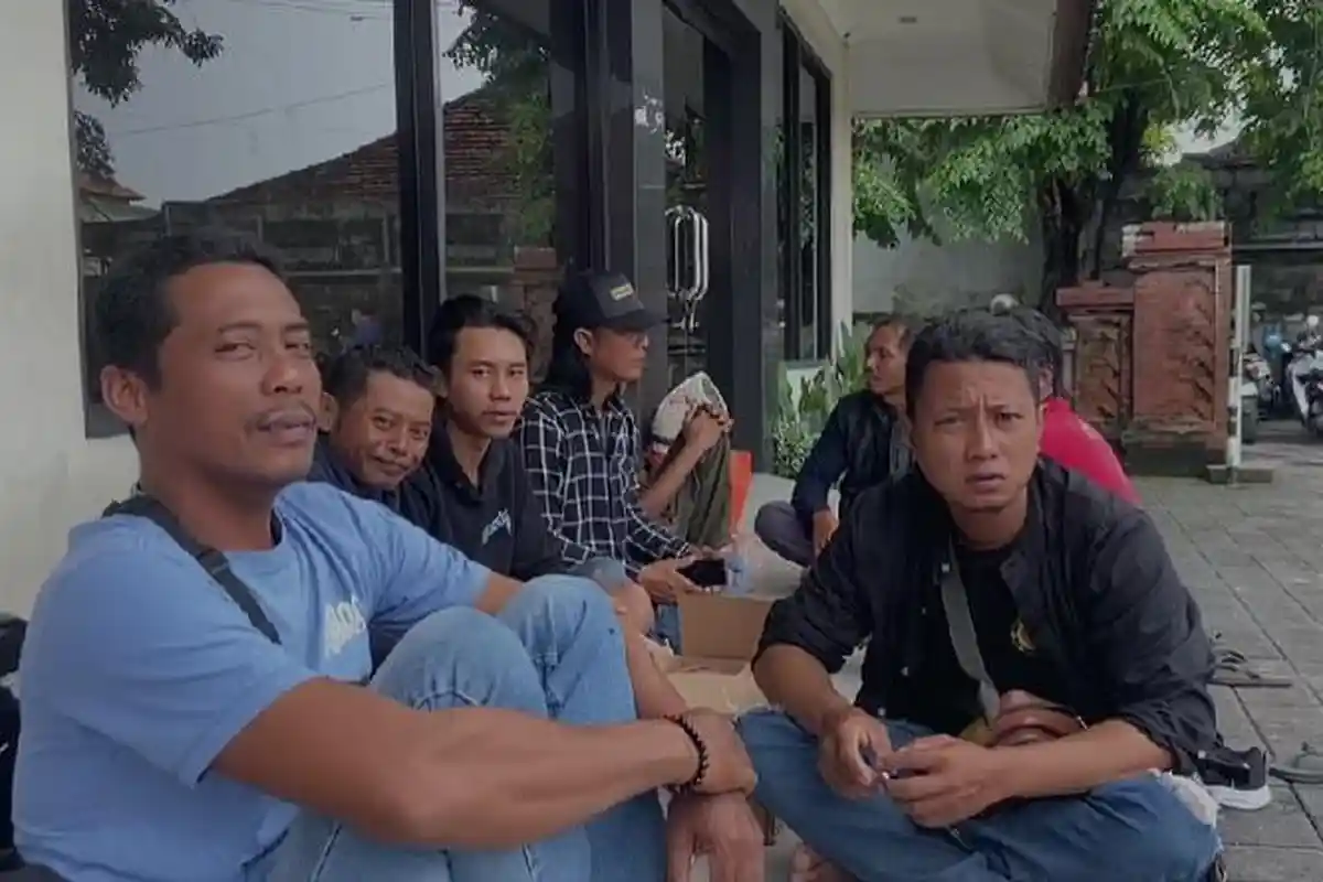 Update Longsor di Denpasar: Pihak Keluarga Tunggu Berkas Kepolisian untuk Pemulangan Jenazah