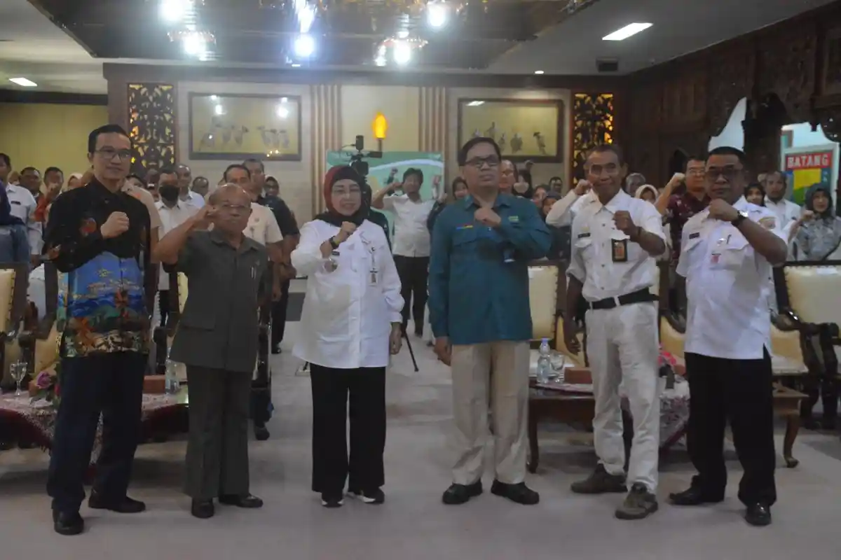 Pj Bupati Batang Lani Ingatkan Pentingnya Data dan Statistik bagi Pemerintah Saat Seminar HSN