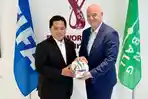 Erick-Thohir-dan-Gianni-Infantino.jpg