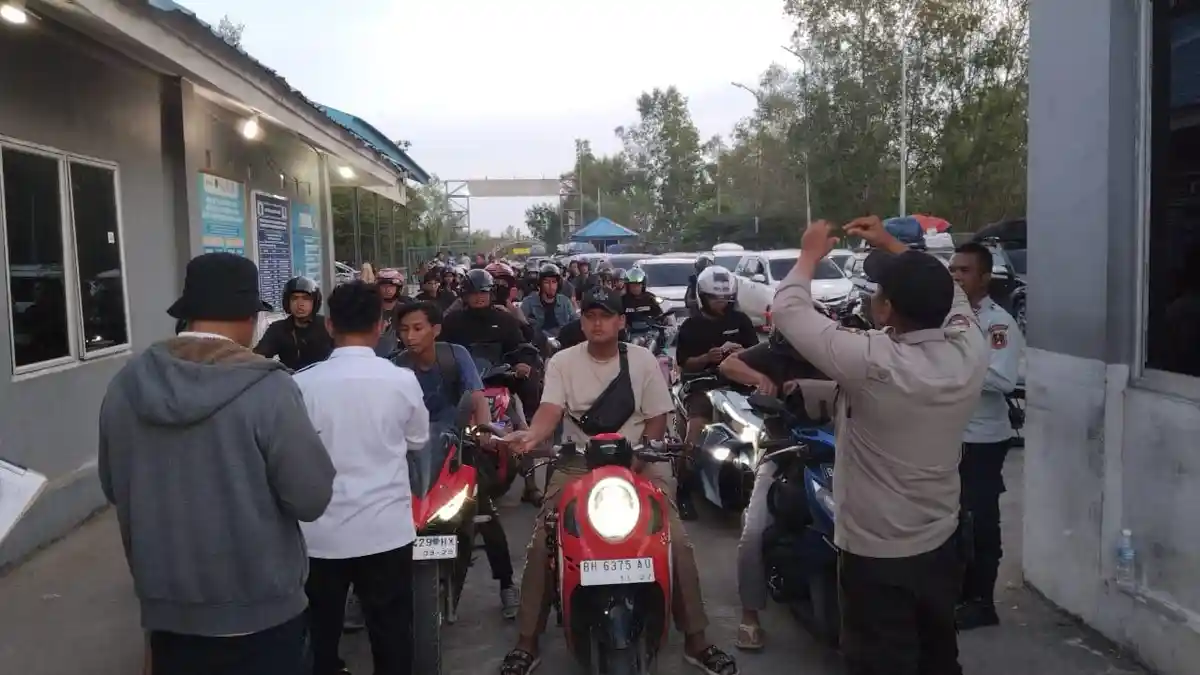 Harga Tiket Tetap Normal Meski Arus Balik Padati Pelabuhan Kuala Tungkal Jambi 