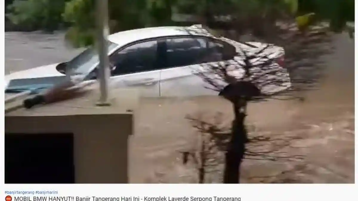 Estimasi Biaya Servis Mobil yang Terendam Banjir : Servis Ringan Hingga Harus Turun Mesin