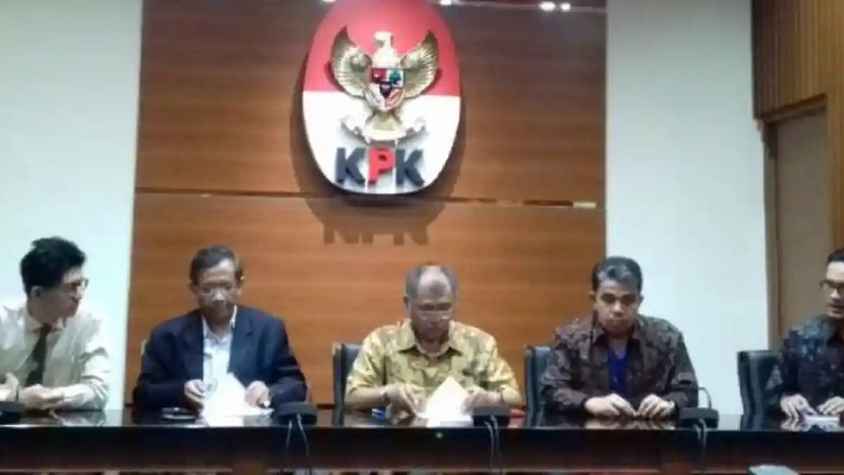 Ratusan Pengajar Hukum Tata Negara Siap Tempuh Langkah Hukum