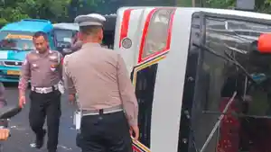 Kecelakaan-Bus-di-Pontak-Minsel-HAPSA-WKI-Modoinding.jpg