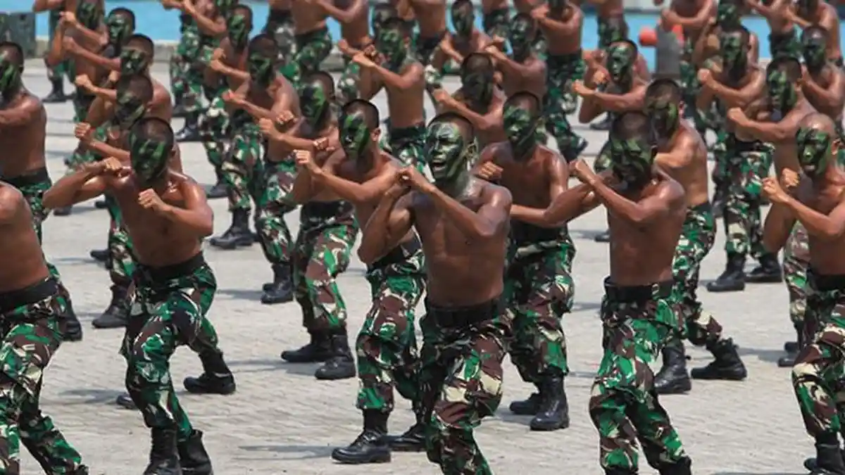Kisah Kehebatan Haji Umar Sang Pendekar Silat Kopassus, Master Karate Jepang Tersungkur di Tangannya