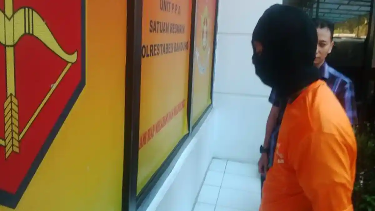 Seorang Ayah di Cirebon Perkosa Putrinya yang Masih di Bawah Umur hingga Melahirkan