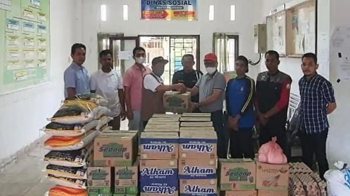 Bank Aceh Idi Bantu Korban Banjir Aceh Timur