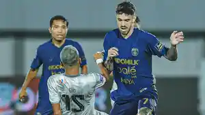Cuplikan-pertandingan-Persita-Tangerang-vs-Madura-United.jpg