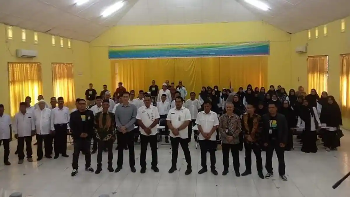 BKPSDM Aceh Timur Serahkan 86 SK Pensiun, Apresiasi Pengabdian ASN