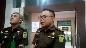 Kejari-Jadwal-Ulang-Pemanggilan-Eks-Sekda-Kendari-Nahwa-Umar-Sebagai-Tersangka-Korupsi-Pekan-Depan.jpg