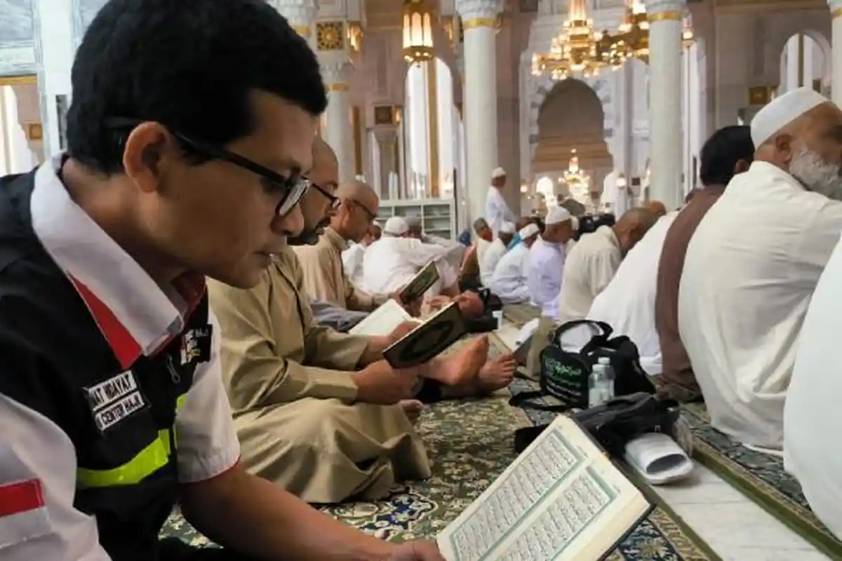 Ibadah Haji 2023, Berwudhu dengan Air Zamzam di Masjidil Haram
