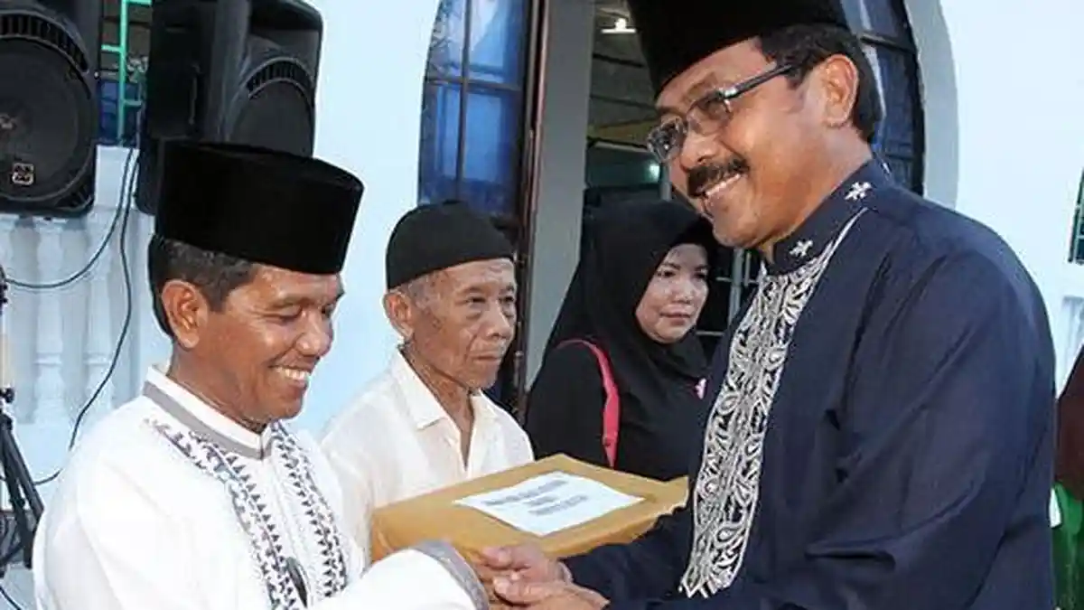 Barang yang Akan Dibawa ke Belakangpadang Diberi Cap Kusus BC Batam